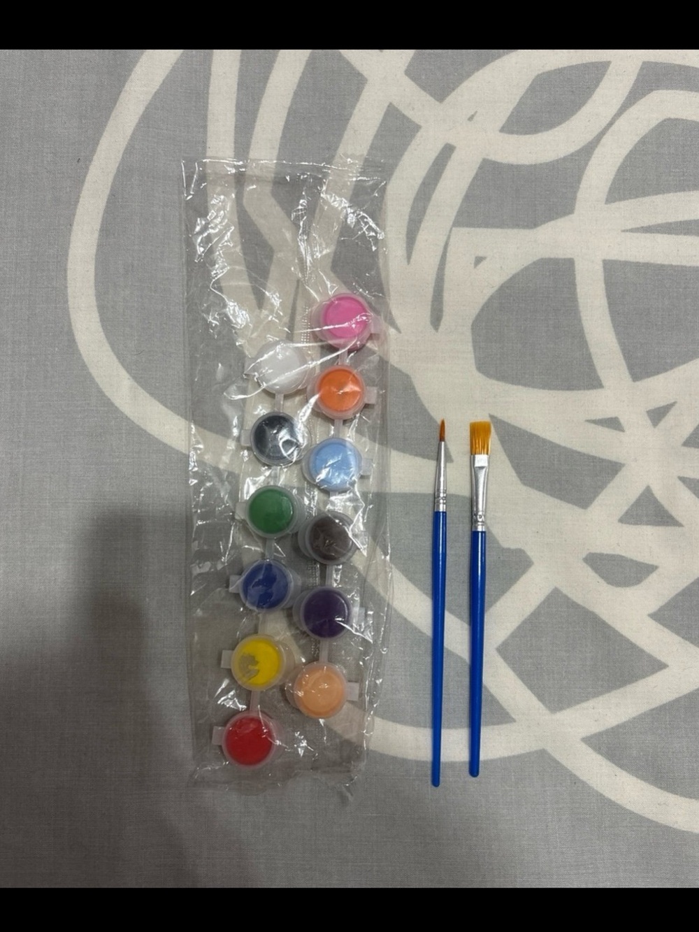 Paint Set - Picture 4 of 4